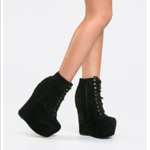 Jeffrey Campbell platform heels - Picture 1 of 3